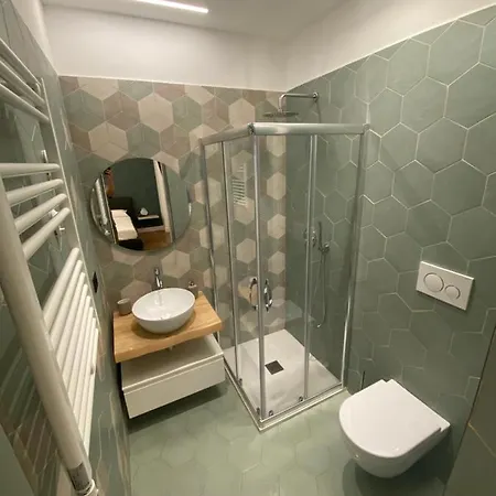 Palladino 3*